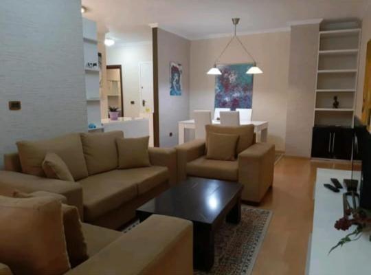Erina Luxury Apartment Tirana Exteriör bild