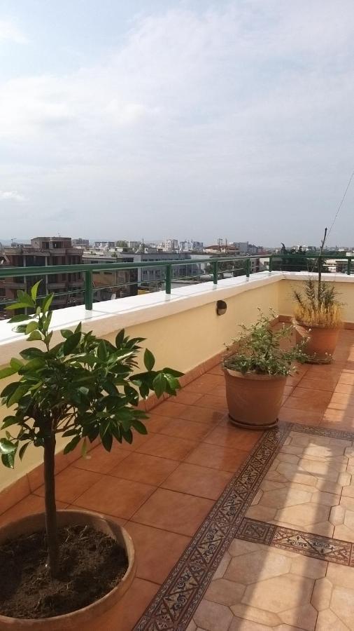 Erina Luxury Apartment Tirana Exteriör bild